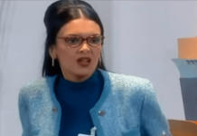 Sandra Patiño «La Jirafa»